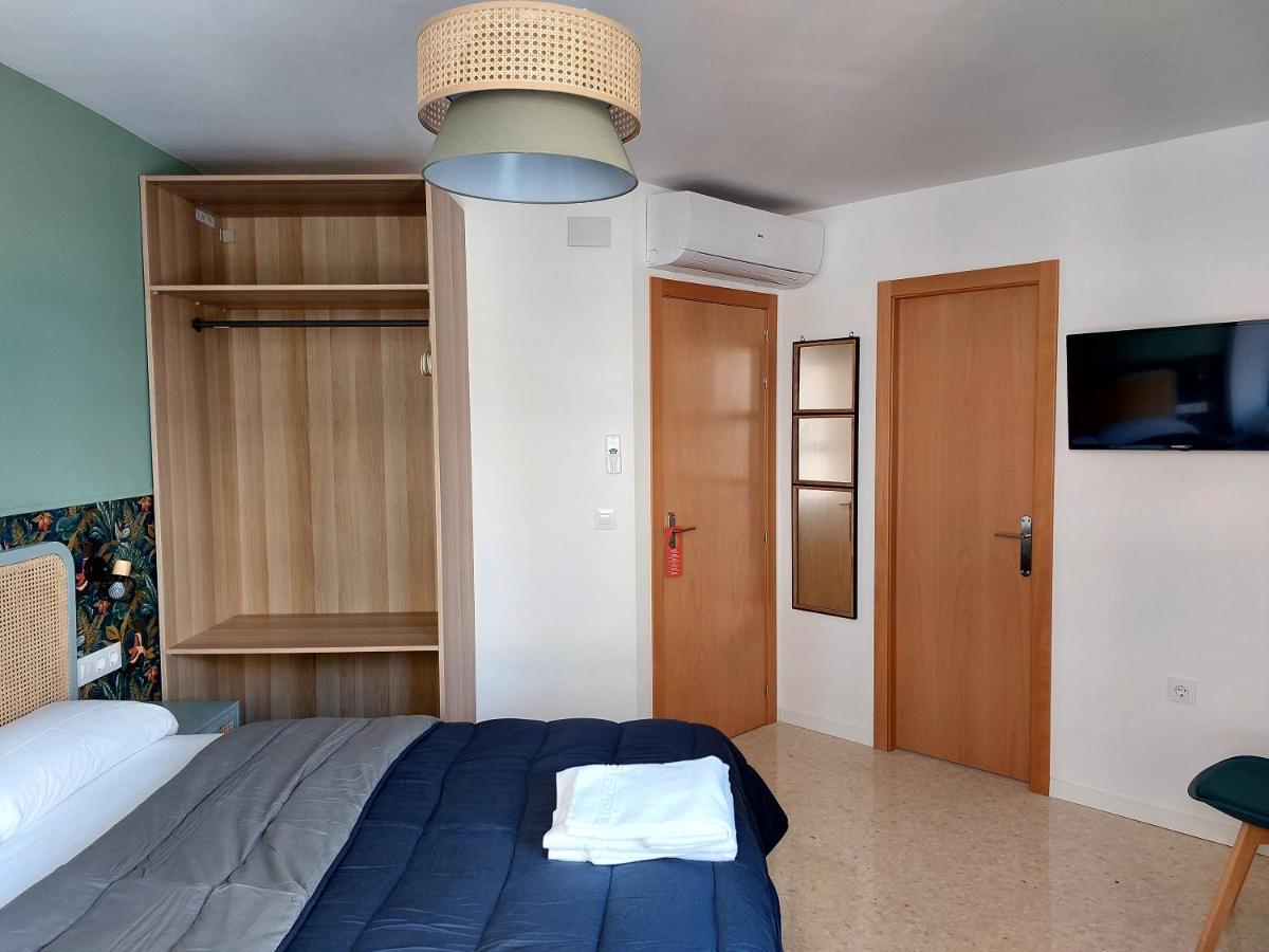 Habitaciones Barra89 Valenza Esterno foto